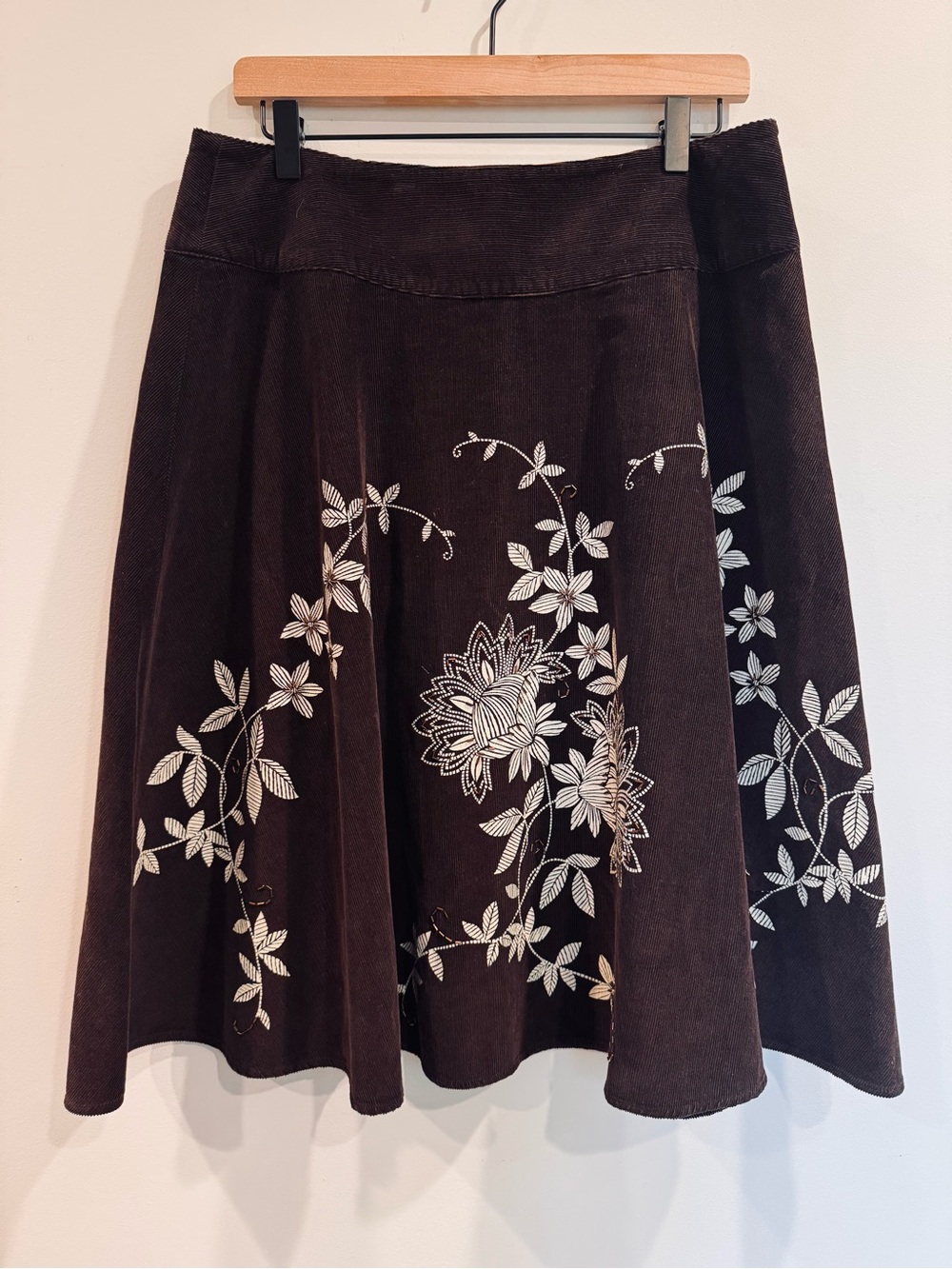 Vintage Y2K Talbots 🌱 Chocolate Brown Corduroy Floral Beaded A-Line Skirt 12